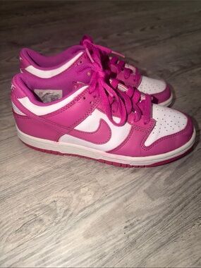 Nike Kids Pink and White Low Top Sneakers